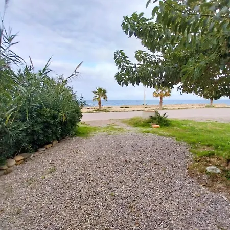 Kinova Sea View