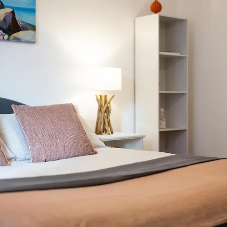 Kinova Sea View Apartment *